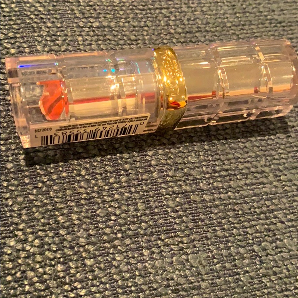 NWT L’Oréal Lipstick